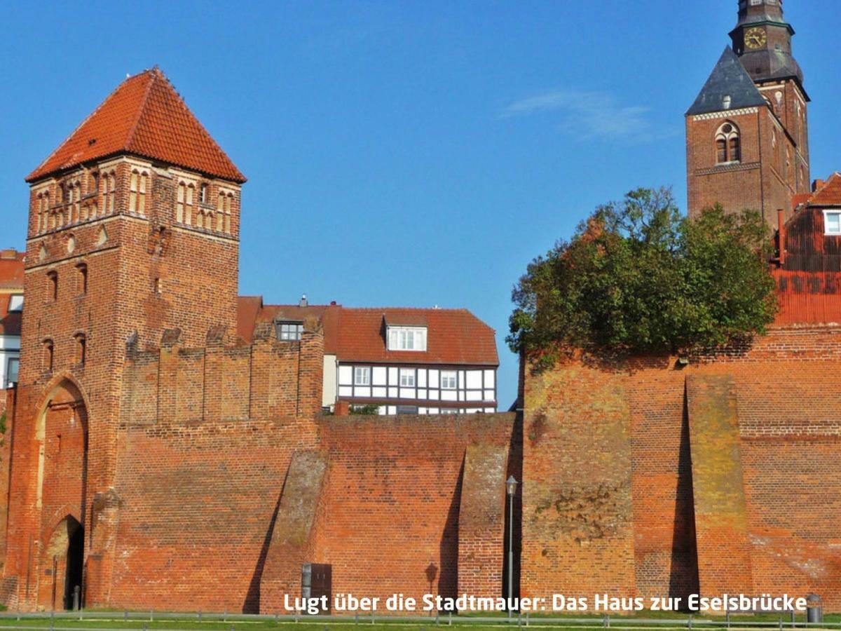 Апартаменты Haus Zur Eselsbruecke Тангермюнде Экстерьер фото